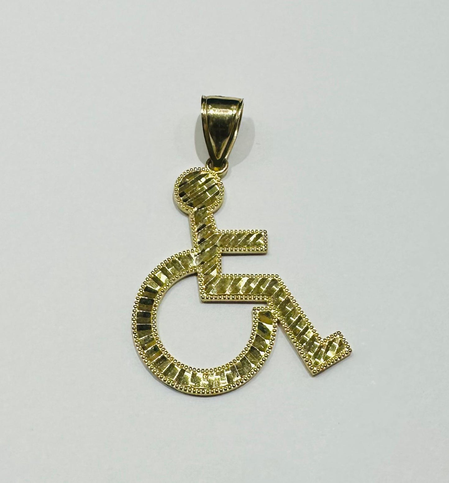 10K GOLD HANDICAP WHEELCHAIR LOGO PENDANT- WEIGHT:  3.5gm