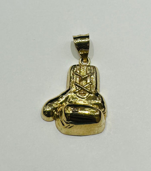 10K GOLD BOXING GLOVE PENDANT- WEIGHT:  2.9gm