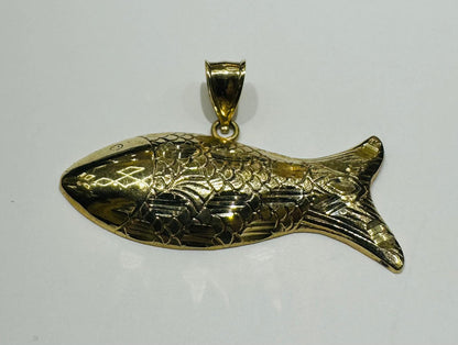 10K GOLD FISH PEDANT- WEIGHT:  3.0gm