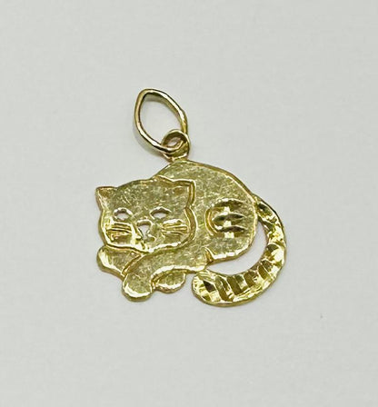 10K GOLD CAT PENDANT