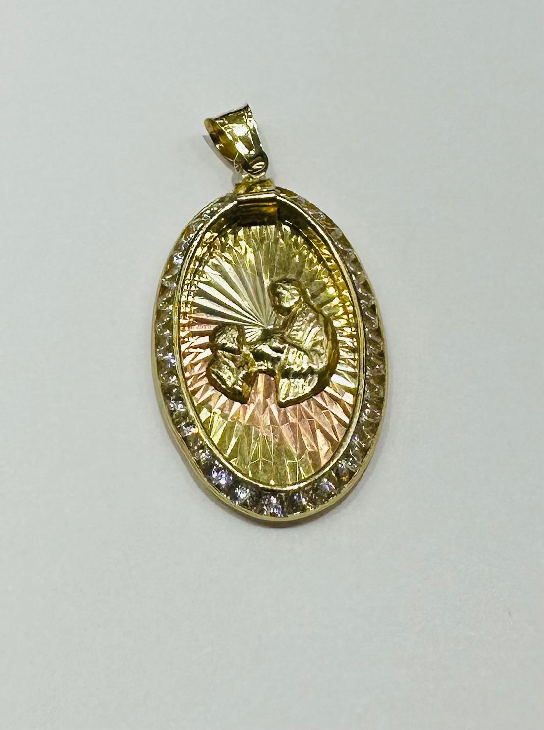 10K GOLD FIRST COMMUNION PENDANT- WEIGHT: 1.4gm