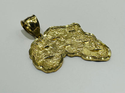 10K GOLD AFRICA PENDANT- WEIGHT:  3.5gm