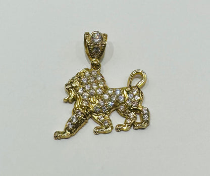 10K GOLD LION PENDANT WITH WHITE SAPPHIRE- WEIGHT:  5.1gm