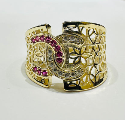 10K GOLD RING WITH SAPPHIRE STONES- WEIGHT: 2.7gm
