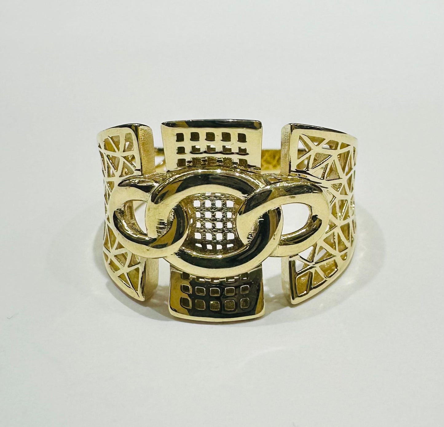 10K GOLD RING- WEIGHT: 3.0gm