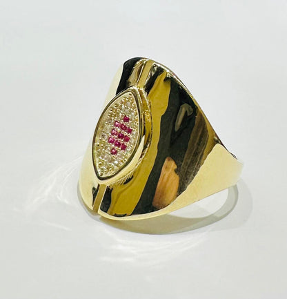 10K GOLD RING WITH SAPPHIRE STONES- WEIGHT: 2.7gm