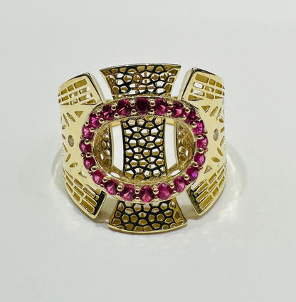 10K GOLD RING WITH SAPPHIRE STONES- WEIGHT: 3.5gm