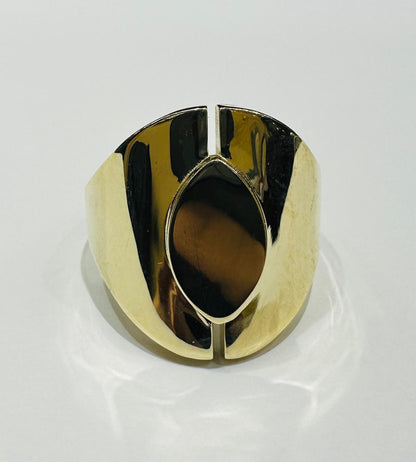 10K GOLD RING- WEIGHT: 2.9gm