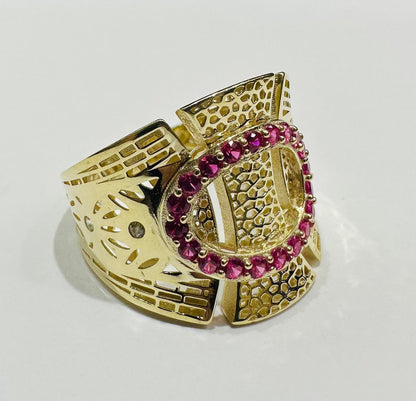 10K GOLD RING WITH SAPPHIRE STONES- WEIGHT: 3.5gm