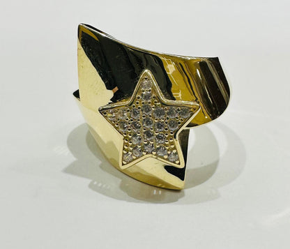 10K GOLD STAR RING WITH SAPPHIRE STONES-WEIGHT: 2.7gm