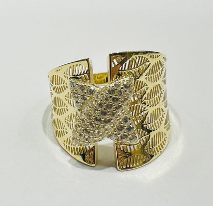 10K GOLD RING WITH SAPPHIRE STONES-WEIGHT: 3.1gm