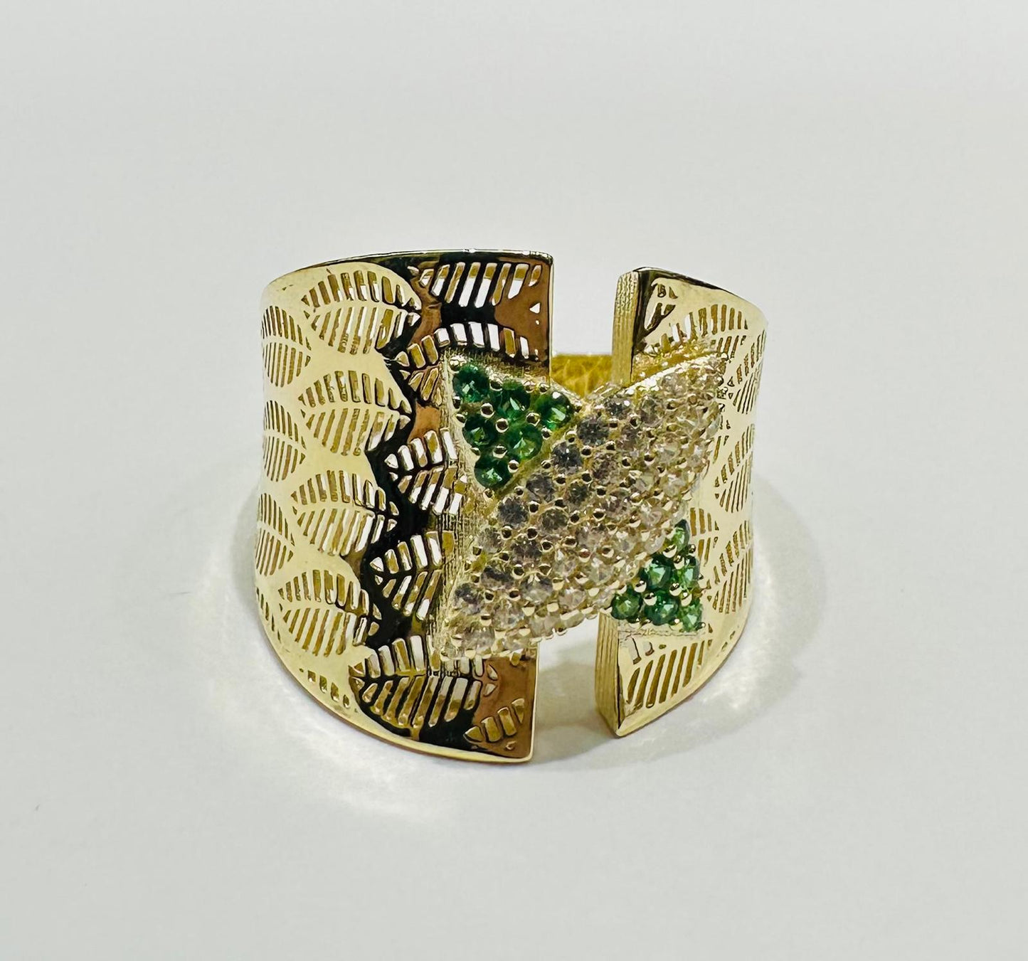 10K GOLD RING WITH SAPPHIRE STONES-WEIGHT: 3.1gm