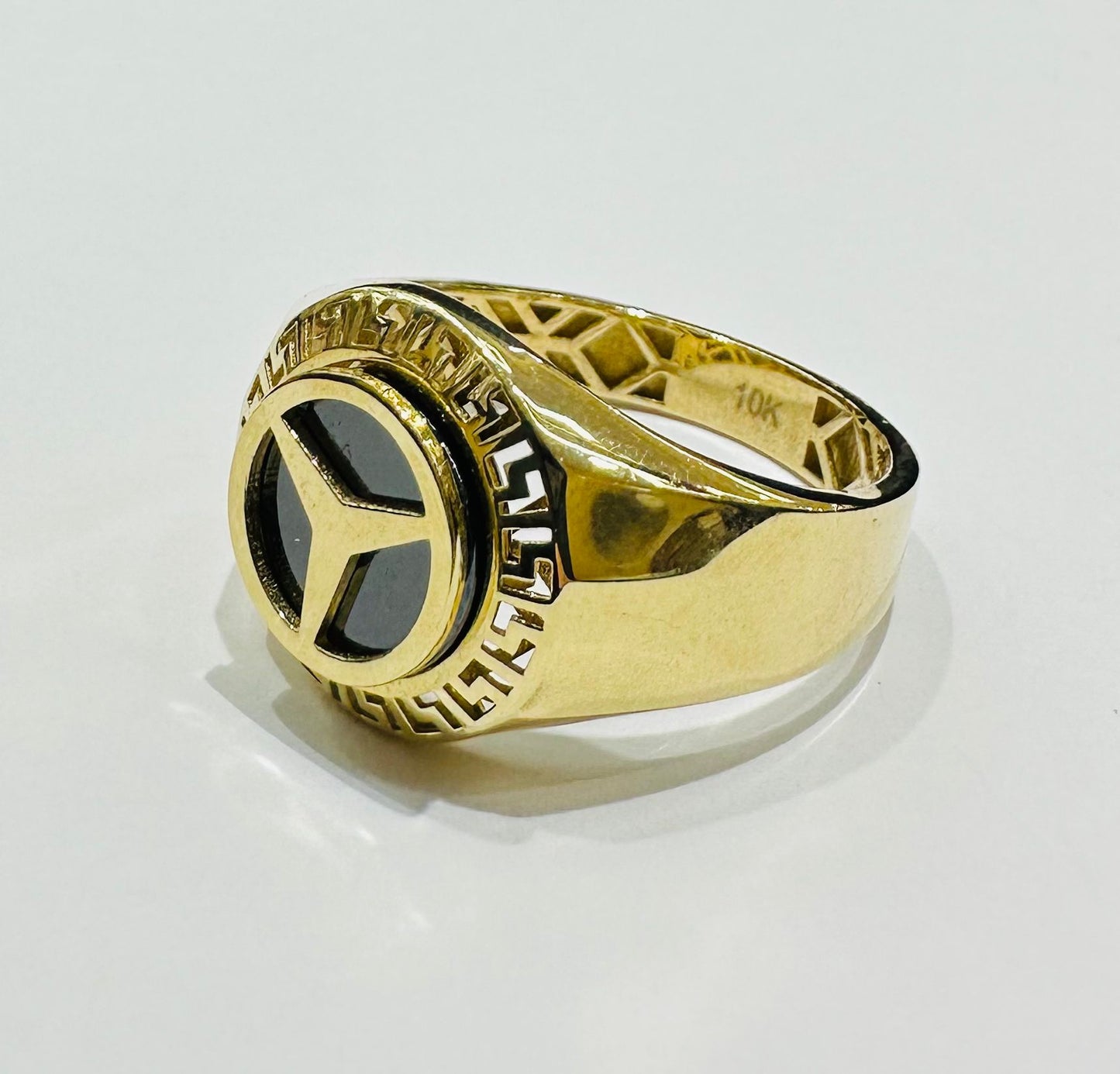 10K GOLD MERCEDES BENZ RING-WEIGHT: 4.5gm