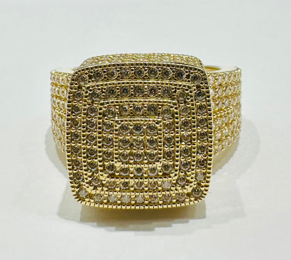 10K GOLD SQUARE RING WITH WHITE SAPPHIRE-WEIGHT: 7.4gm