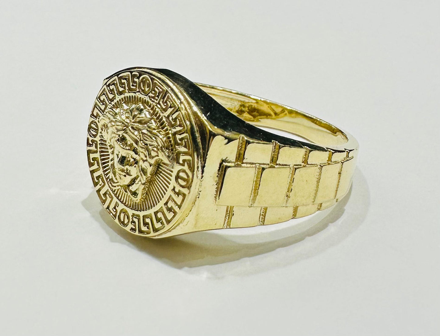 10K GOLD MEDUSA HEAD RING-WEIGHT: 5.9gm