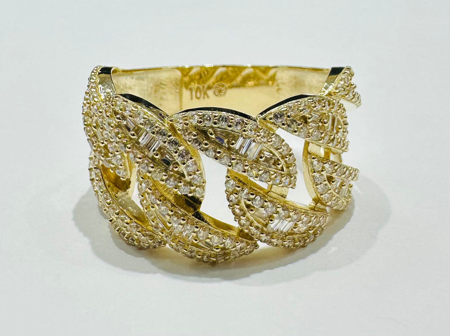 10K GOLD CUBAN LINK CHAIN RING WITH BAGUETTE & WHITE SAPPHIRE- WEIGHT: 4.7gm