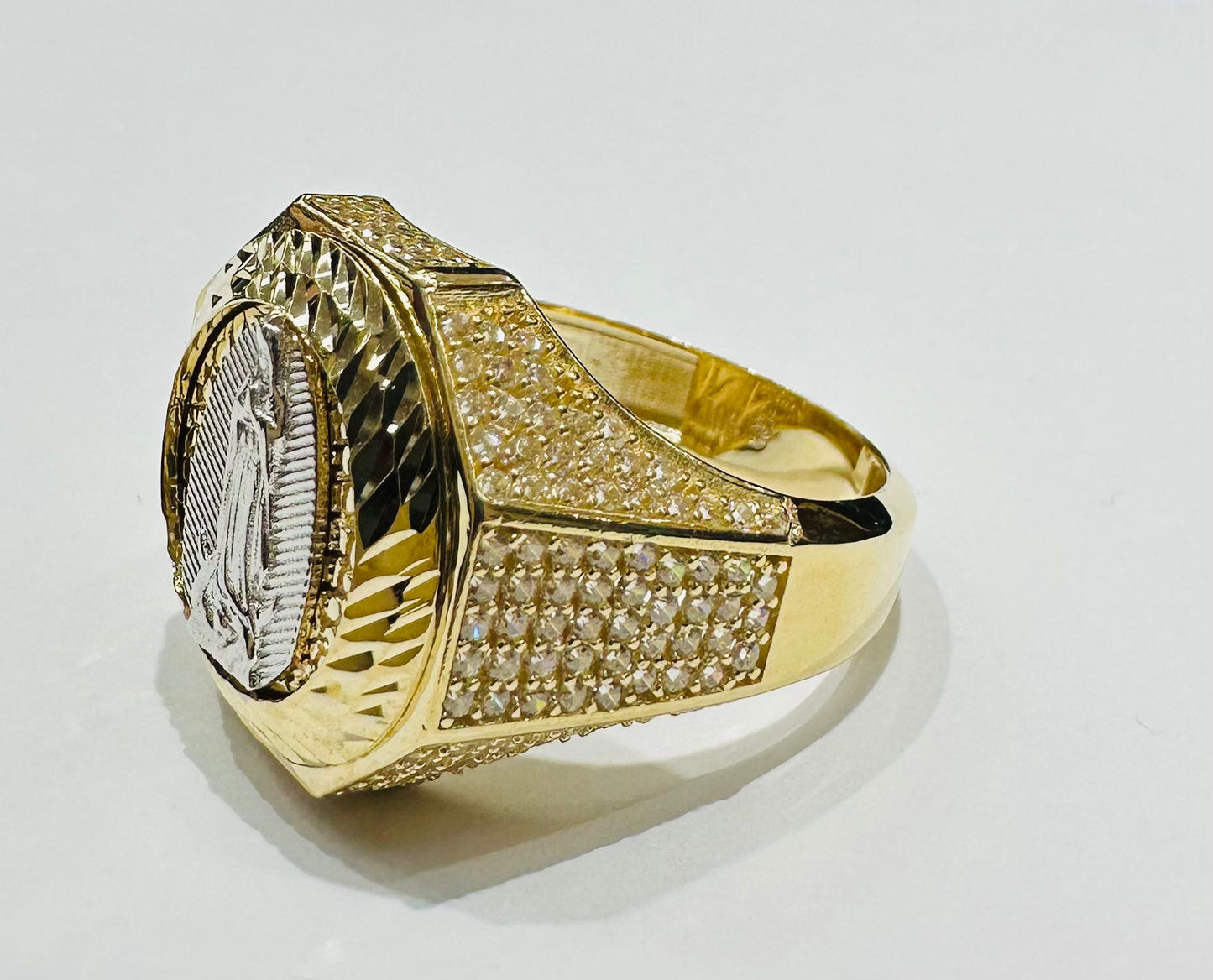 10K GOLD VIRGIN MARY OF GUADALUPE RING WITH WHITE SAPPHIRE- WEIGHT: 7.1gm
