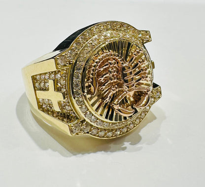 10K GOLD TWO TONED CRAB RING WITH WHITE SAPPHIRE- WEIGHT: 6.4gm