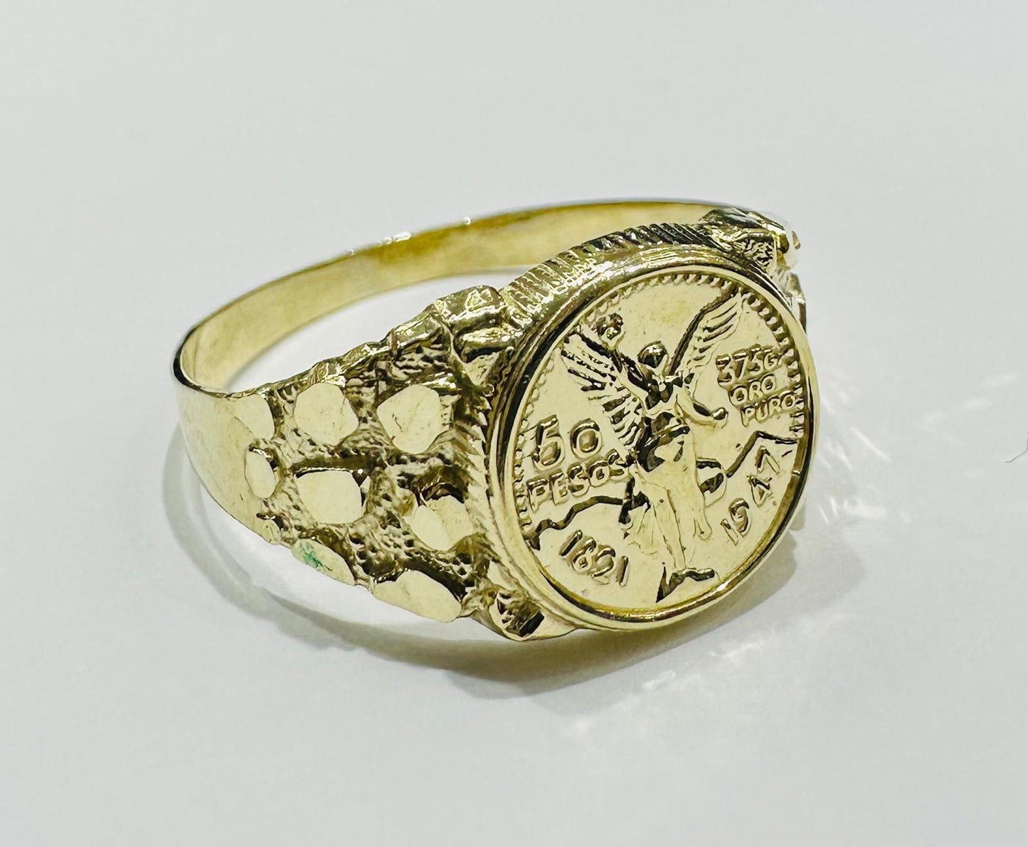 10K GOLD 50 PESOS CENTANARIO NUGGET RING- WEIGHT: 2.5gm