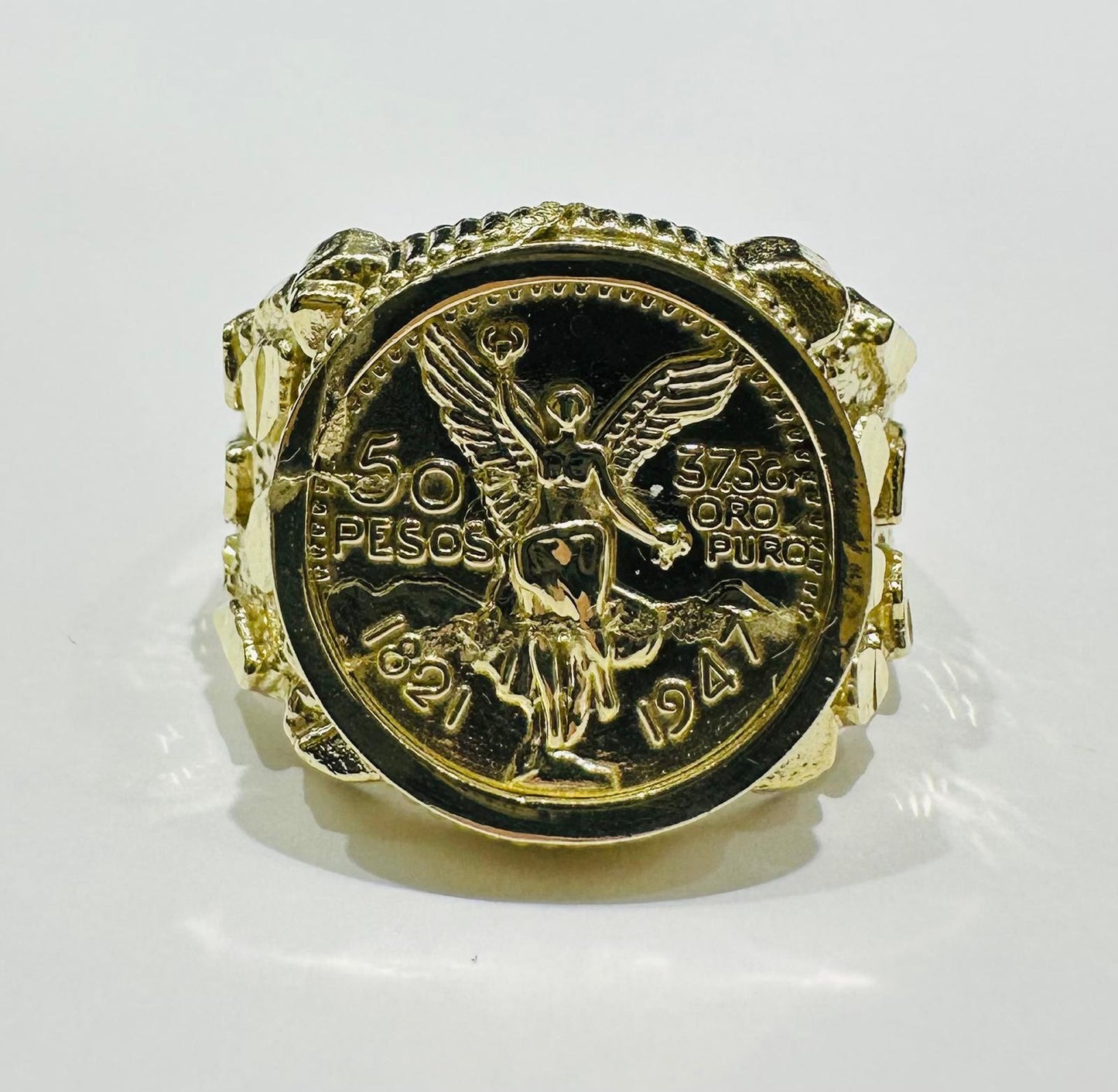 10K GOLD 50 PESOS CENTANARIO NUGGET RING- WEIGHT: 4.8gm