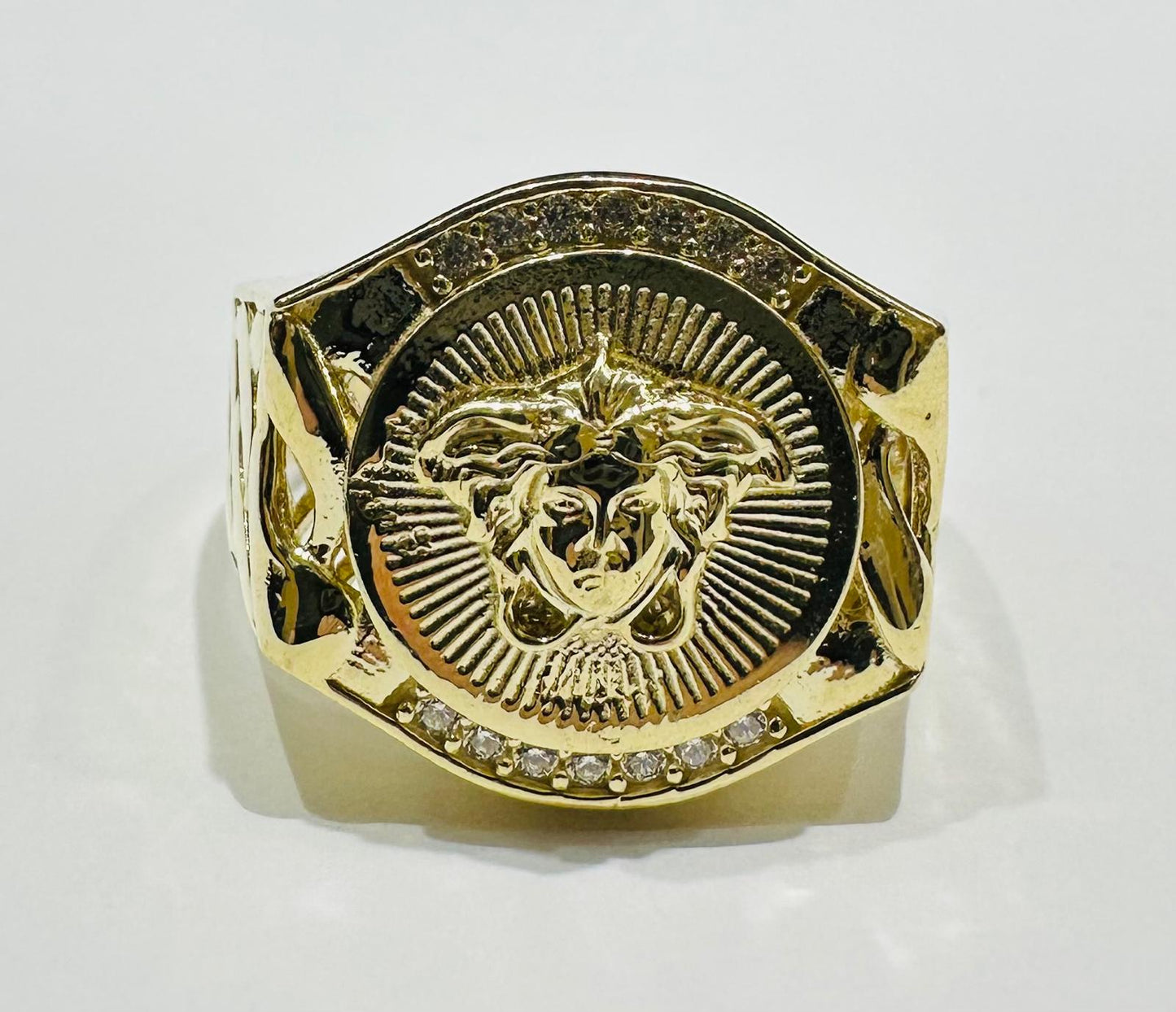 10K GOLD MEDUSA HEAD RING WITH WHITE SAPPHIRE- WEIGHT: 7.5gm