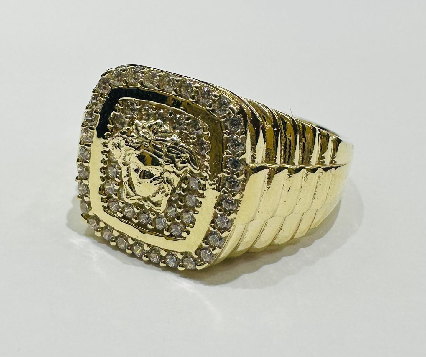 10K GOLD MEDUSA HEAD RING WITH WHITE SAPPHIRE- WEIGHT: 6.7gm