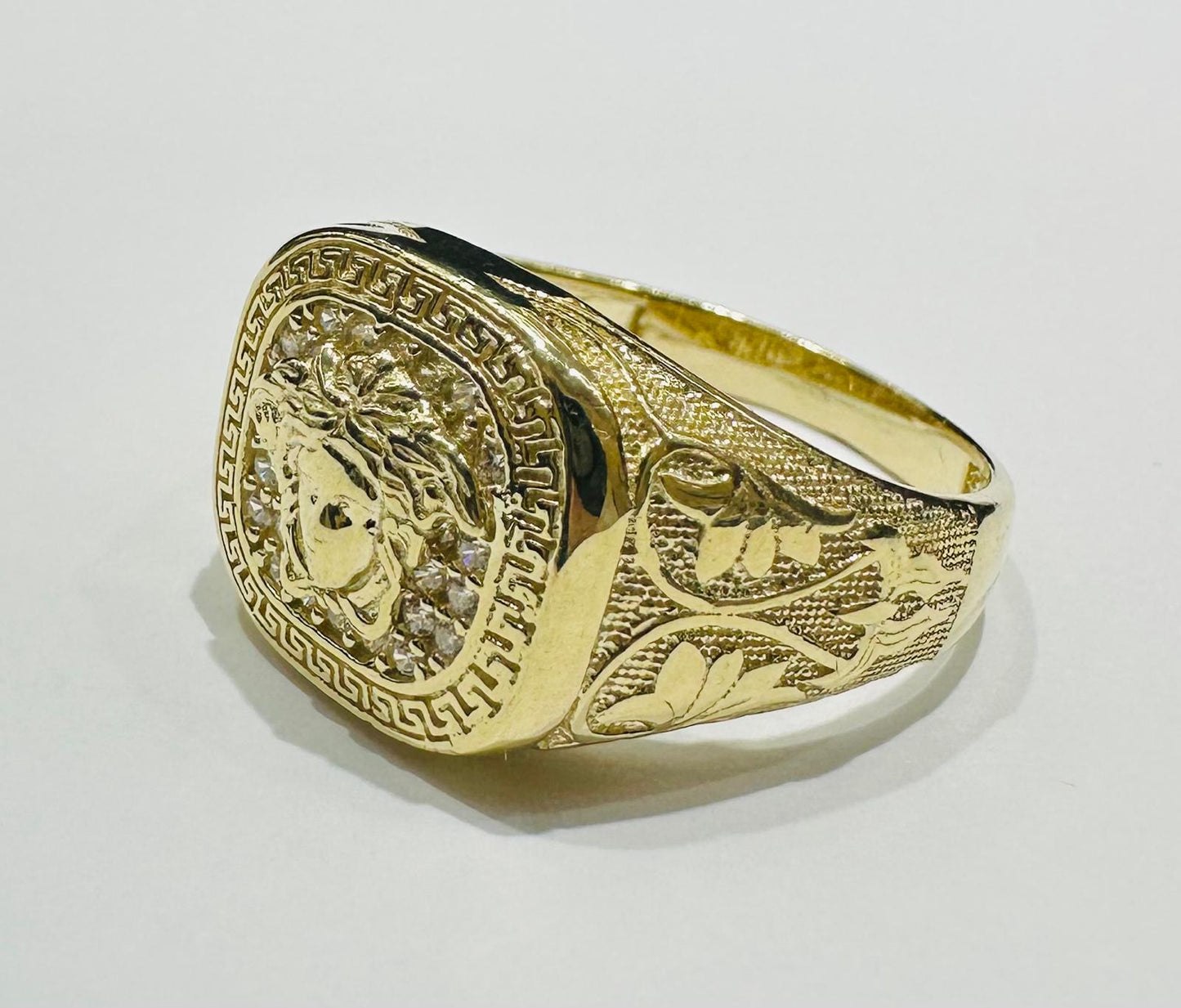 10K GOLD MEDUSA HEAD RING WITH WHITE SAPPHIRE- WEIGHT: 6.4gm