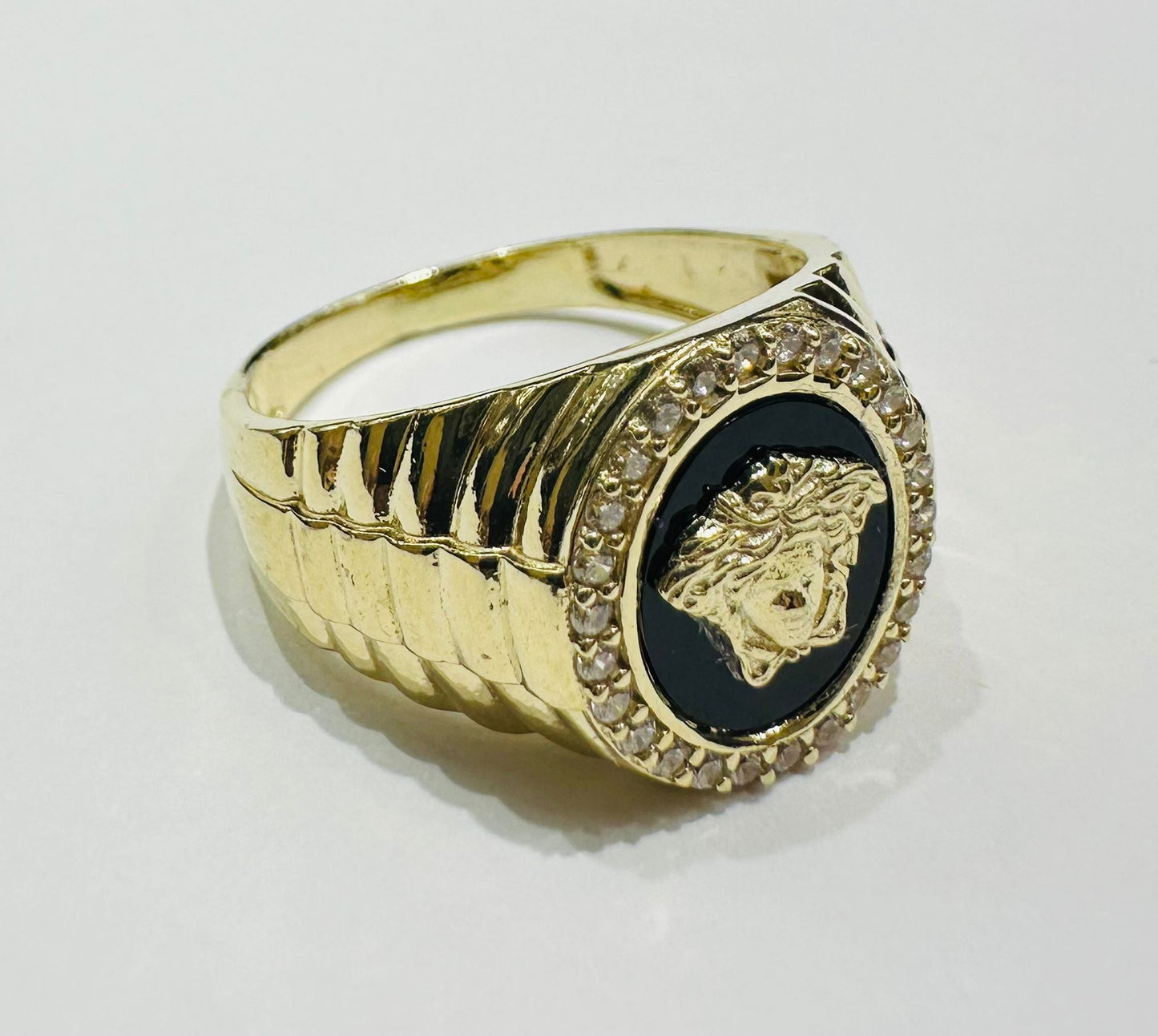 10K GOLD MEDUSA HEAD RING WITH WHITE SAPPHIRE- WEIGHT: 6.6gm