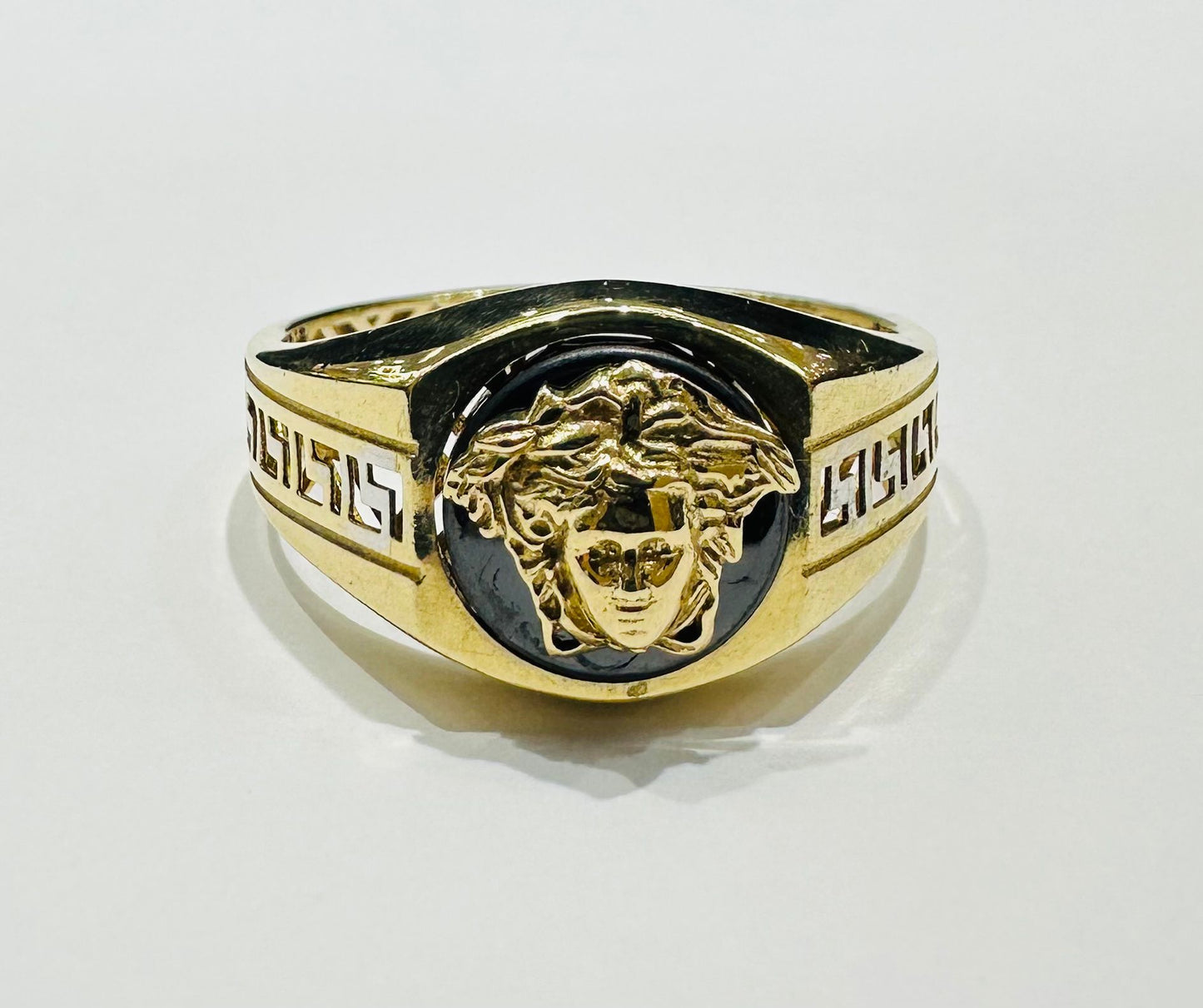 10K GOLD MEDUSA HEAD RING- WEIGHT: 4.3gm