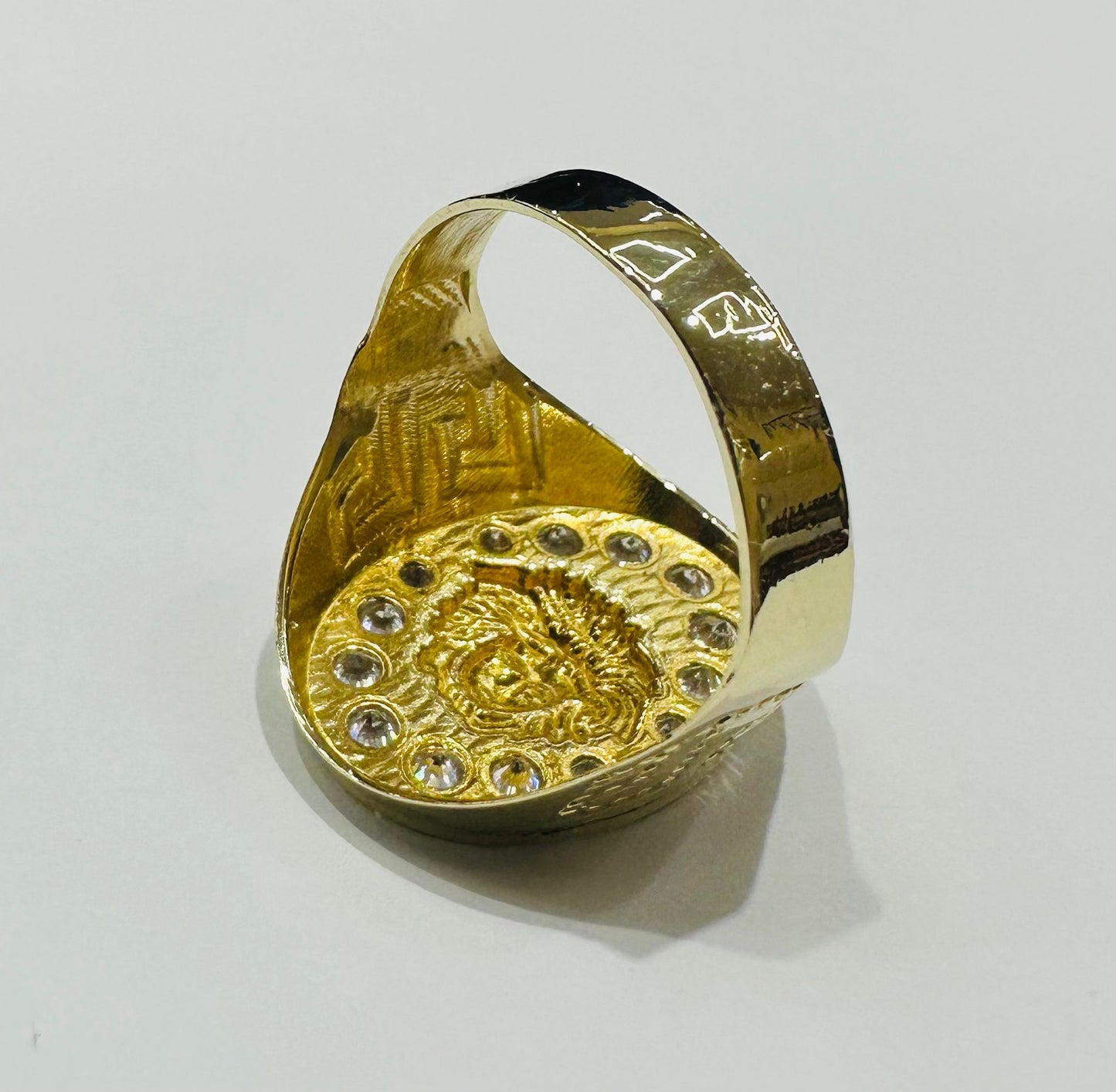 10K GOLD MEDUSA HEAD RING WITH WHITE SAPPHIRE- WEIGHT: 4.5gm