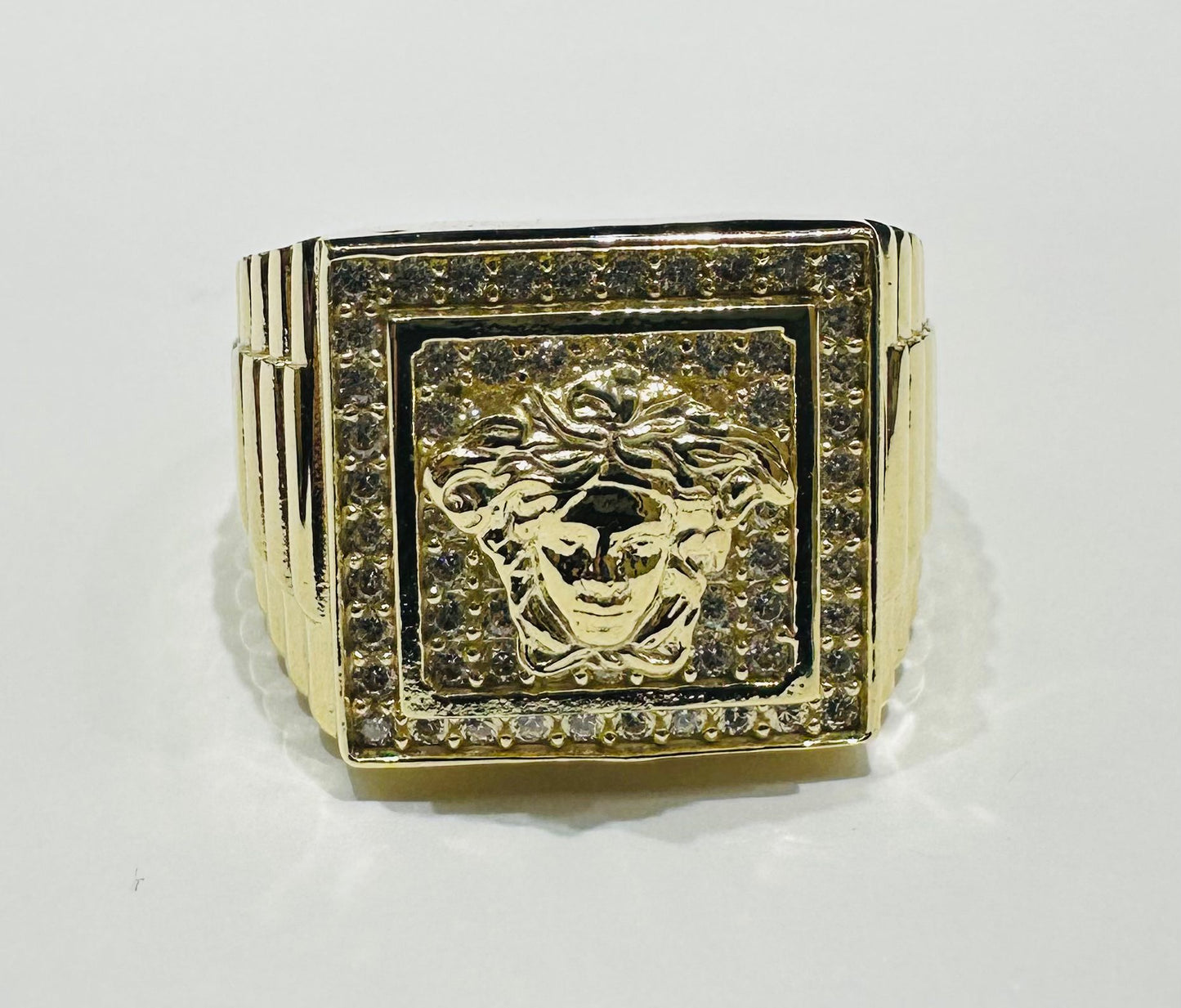 10K GOLD MEDUSA HEAD RING WITH WHITE SAPPHIRE- WEIGHT: 11.2gm