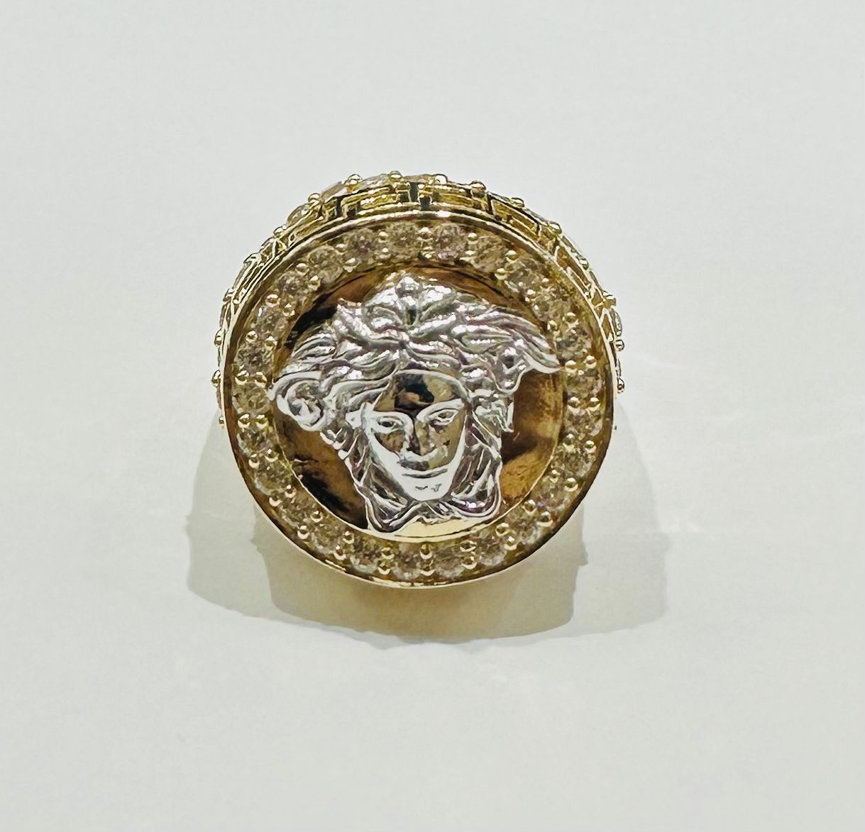 10K GOLD MEDUSA HEAD TWO TONED RING WITH WHITE SAPPHIRE- WEIGHT: 5.7gm