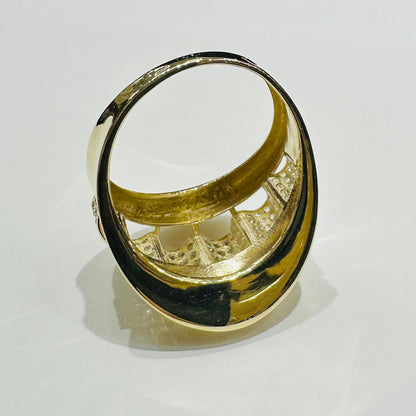 10K GOLD RING WITH SAPPHIRE STONES-WEIGHT: 3.7gm