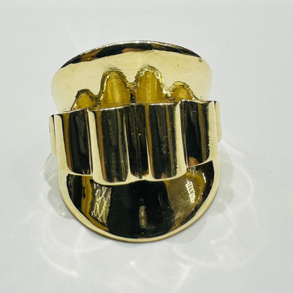10K GOLD RING-WEIGHT: 2.8gm