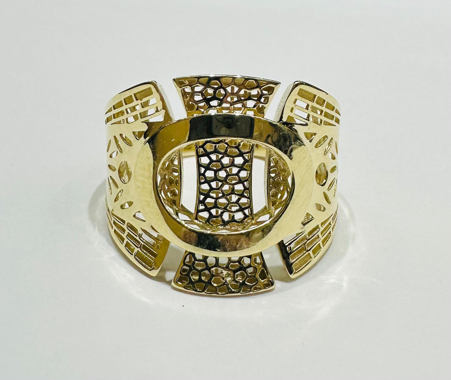 10K GOLD RING-WEIGHT: 3.0gm