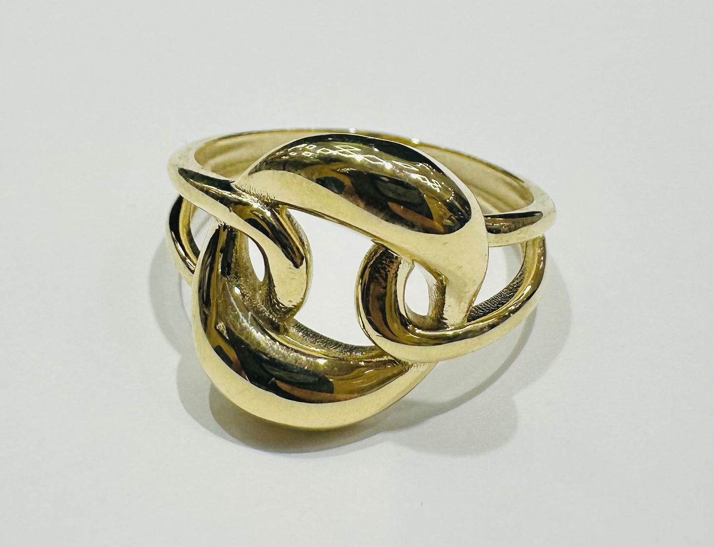 10K GOLD RING-WEIGHT: 1.9gm