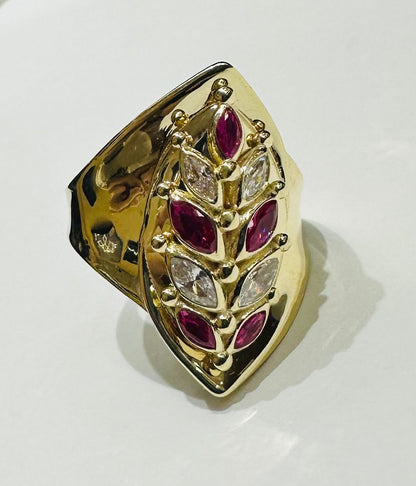10K GOLD RING WITH SAPPHIRE STONES-WEIGHT: 4.3gm