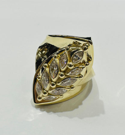 10K GOLD RING WITH SAPPHIRE STONES-WEIGHT: 4.3gm