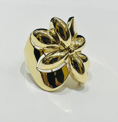 10K GOLD FLOWER RING-WEIGHT: 3.2gm