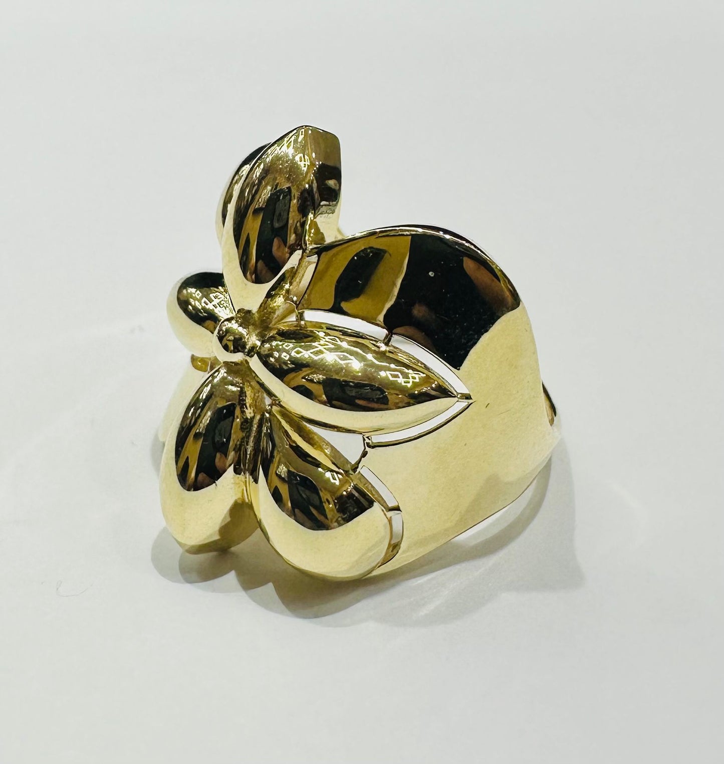 10K GOLD FLOWER RING-WEIGHT: 3.2gm
