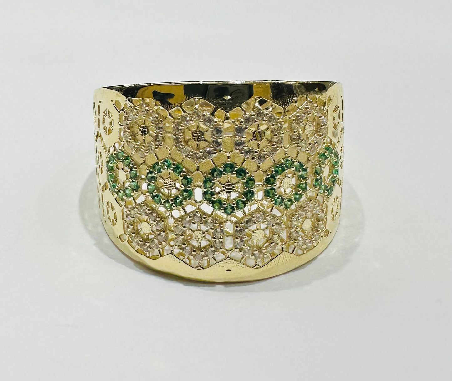 10K GOLD RING WITH SAPPHIRE STONES-WEIGHT: 4.2gm