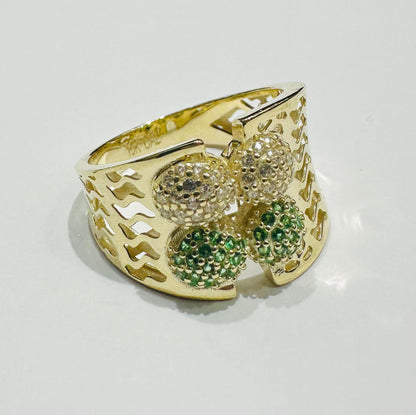 10K GOLD RING WITH SAPPHIRE STONES-WEIGHT: 2.7gm