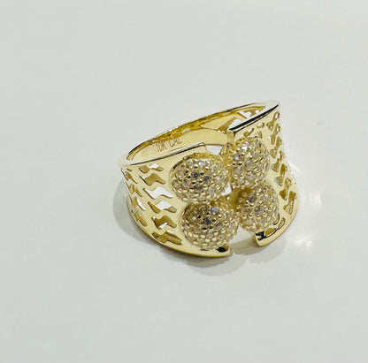 10K GOLD RING WITH SAPPHIRE STONES-WEIGHT: 2.8gm
