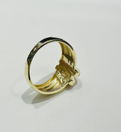 10K GOLD RING WITH SAPPHIRE STONES-WEIGHT: 2.3gm