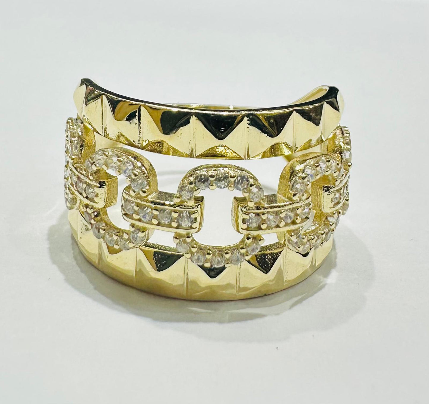 10K GOLD ROUND CHAIN RING WITH SAPPHIRE STONES- WEIGHT: 3.3gm