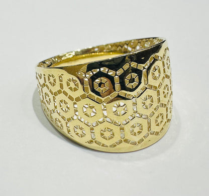 10K GOLD RING- WEIGHT: 3.4gm