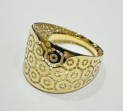10K GOLD RING- WEIGHT: 3.4gm