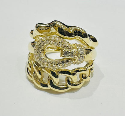 10K GOLD RING WITH SAPPHIRE STONES- WEIGHT: 4.3gm
