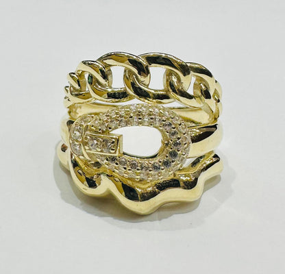 10K GOLD RING WITH SAPPHIRE STONES- WEIGHT: 4.3gm