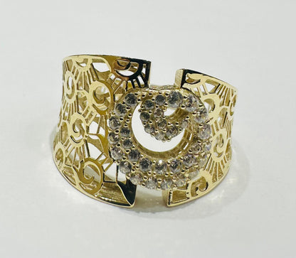 10K GOLD RING WITH SAPPHIRE STONES- WEIGHT: 2.3gm
